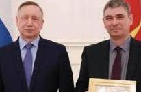 Участник проекта «Созидающий мир» писатель Анатолий Аграфенин удостоен почетной грамоты Правительства Санкт-Петербурга 